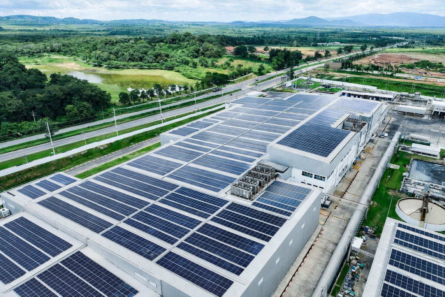 Instalación fotovoltaica industrial en cubierta