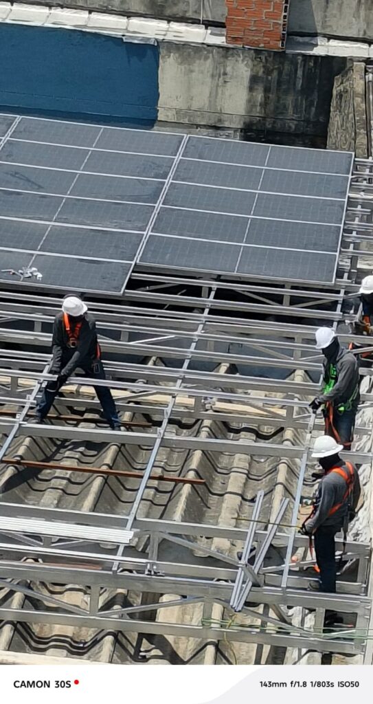 Personal técnico certificado y con seguridad social al día